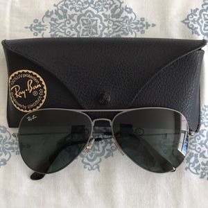 Authentic Ray Ban Aviator Flat Metal Sunglasses